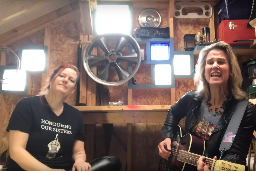 Guest Room Sessions: Lynne Hanson, 'Higher Ground'