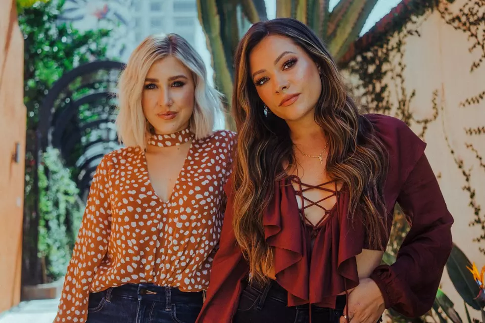 Maddie & Tae Get Vulnerable on New Album, ‘The Way It Feels’