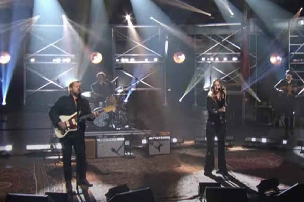 Margo Price, Nathaniel Rateliff Offer Hope in ‘Say It Louder’ on ‘CMT Crossroads’ [WATCH]
