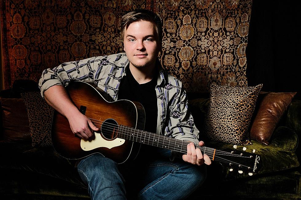 Caleb Lee Hutchinson Is Seeing Himself Clearly in New Song ‘Who I Am’ [Exclusive Premiere]
