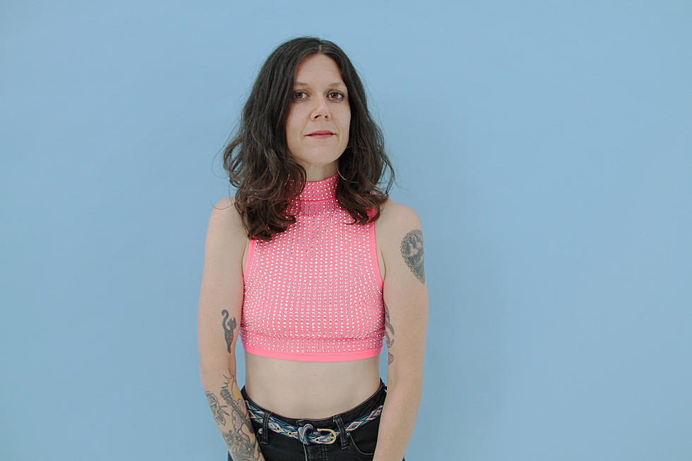 Lilly Hiatt's 'Lately' Crystalizes Pandemic Feelings [Exclusive]