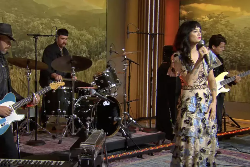 Nikki Lane Brings 'Denim & Diamonds' to 'CBS Saturday Morning'