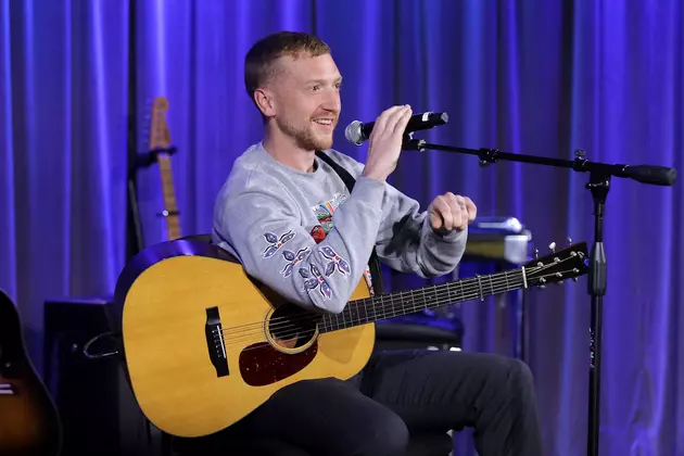 Tyler Childers Delivers Special Gifts to Colorado Elementary Students