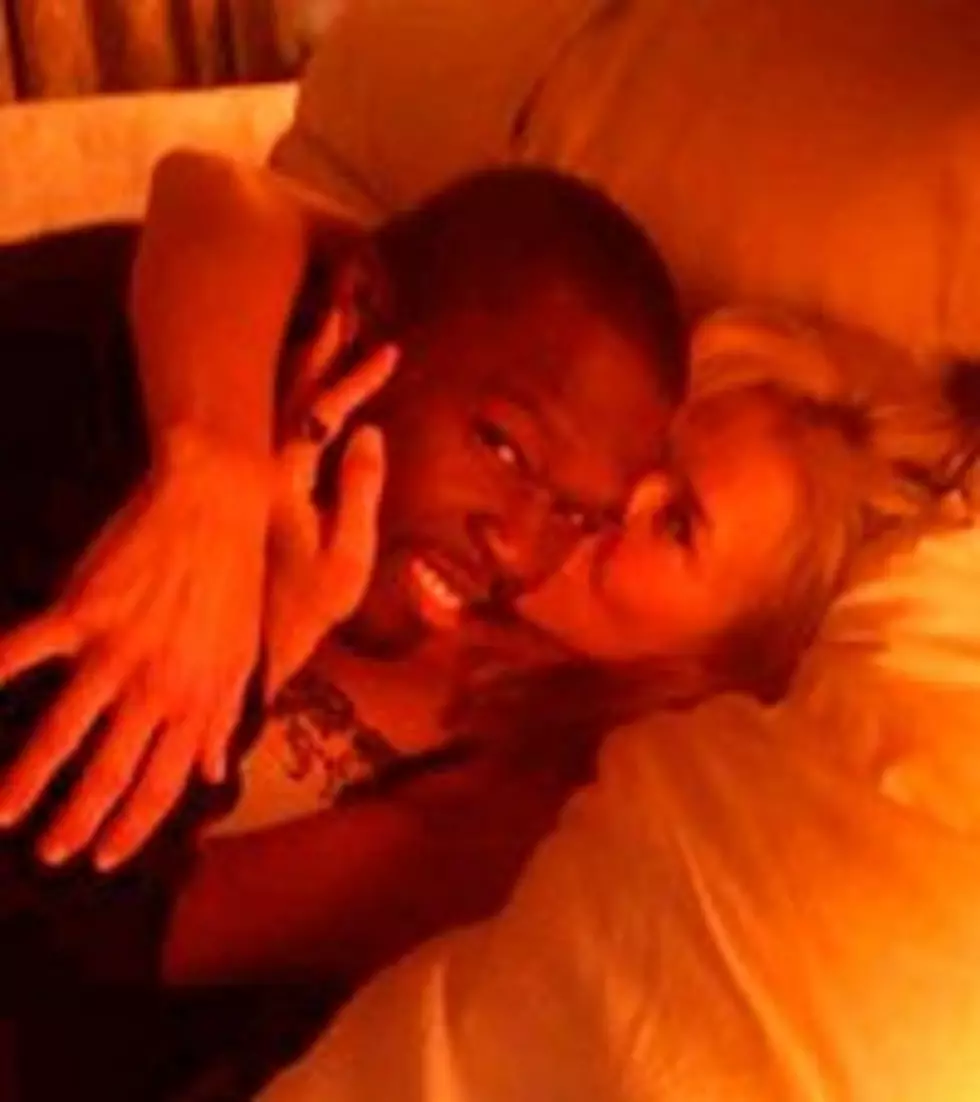50 Cent and Chelsea Handler Snuggle in New Photos