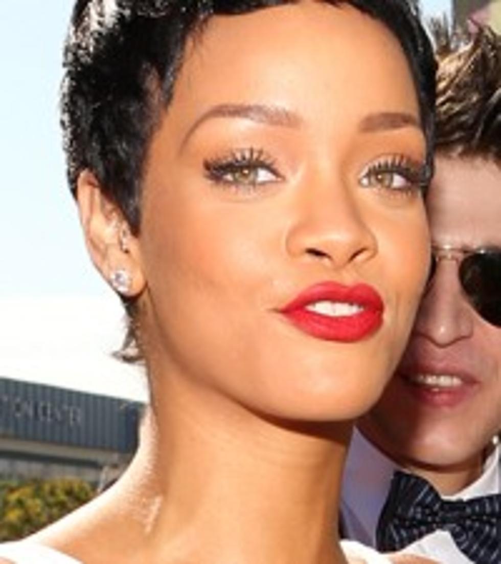 Rihanna Stripper Photo Shows Singer’s Wild Night Out