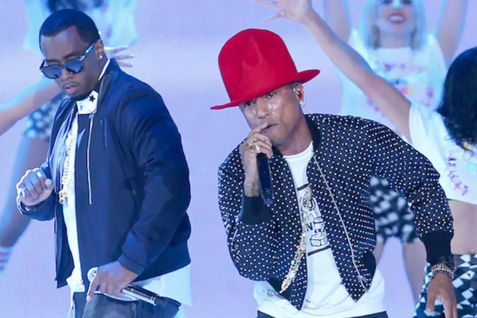 Pharrell Performs at 2k14 All Star Game