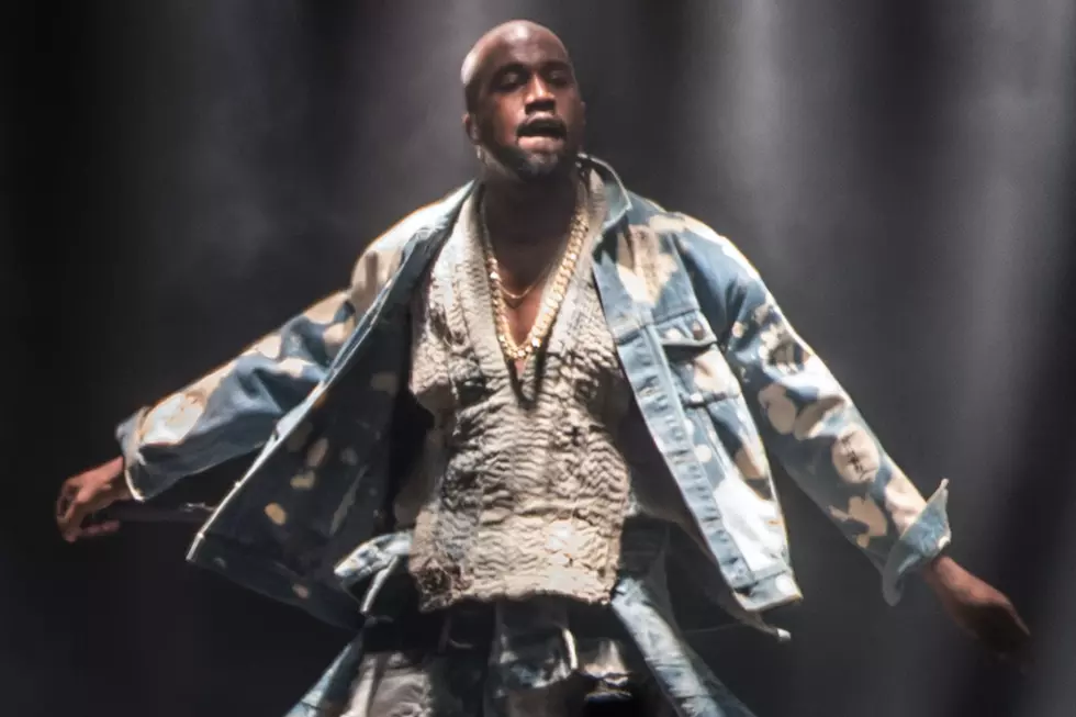 Kanye West’s Glastonbury Show Interrupted By Stage Crasher [VIDEO]