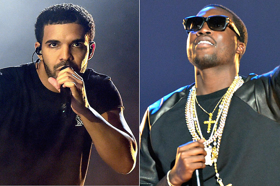 Drake Calls Meek Mill a ‘P—-‘ at ‘Summer Sixteen’ Show in D.C. [VIDEO]