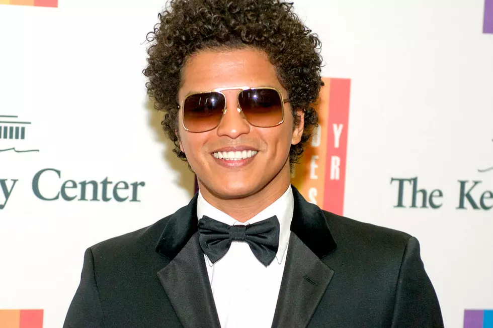 Bruno Mars Sells 1 Million Tickets to His World Tour in 24 Hours
