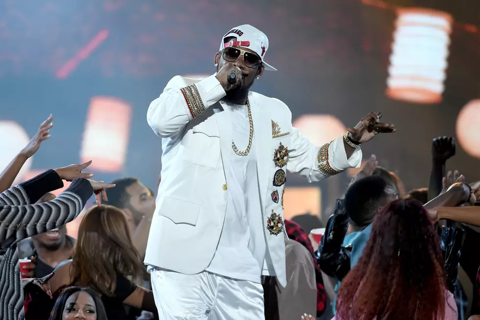 R. Kelly Calls Sex Cult Allegations ‘Crap,’ Moving Forward With His Tour [VIDEO]