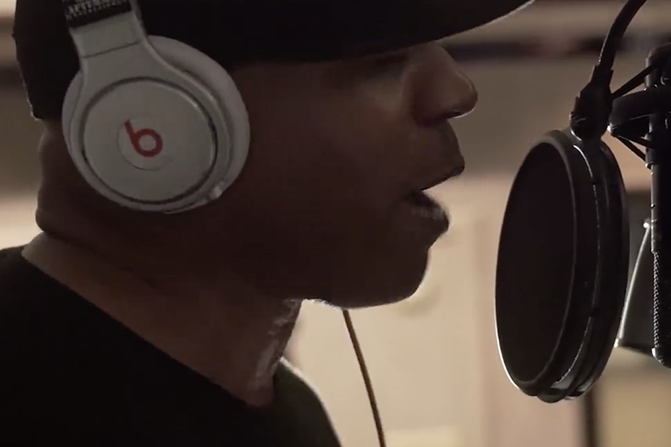 LL Cool J Spits a Blistering Freestyle Over a Dr. Dre Beat [VIDEO]