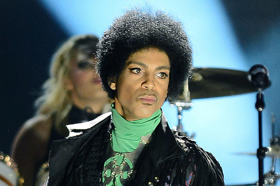 Prince Hospitalized After Plane Makes Emergency Landing in Illinois