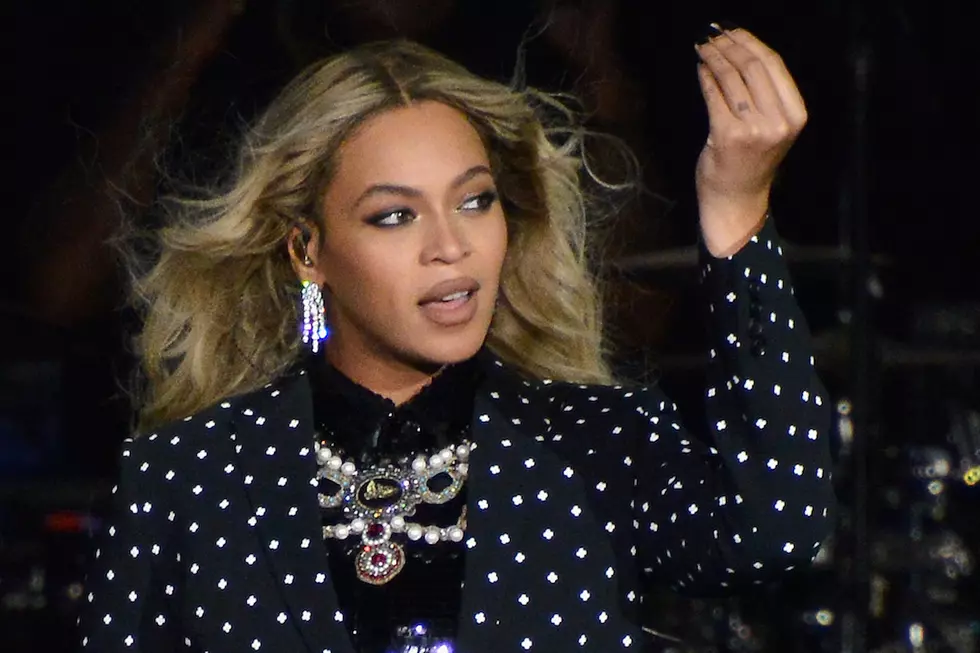 Beyonce Shares First Pic of 1-Month Old Twins Sir and Rumi Carter [PHOTO]