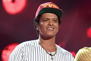 Bruno Mars Impersonator Scams Texas Woman Out Of Thousands