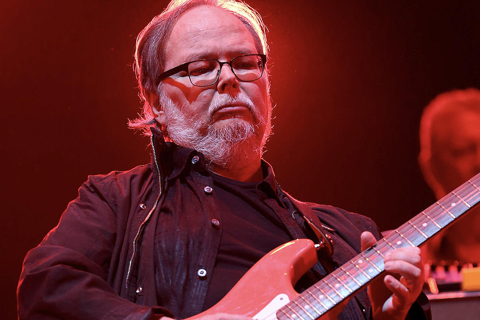 Talib Kweli, Questlove, Pharoahe Monch and More Pay Tribute to Walter Becker of Steely Dan