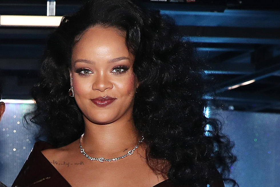 Rihanna Is RIAA’s Most Awarded Artist for Digital Songs: ‘I’m Grateful for This Honor!’