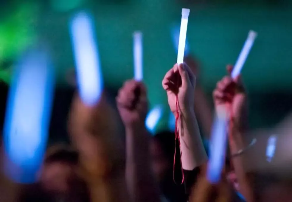 How To Make Your Own Homemade Glowstick