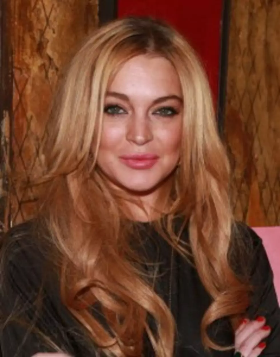Lindsay Lohan Contracts Rare Virus