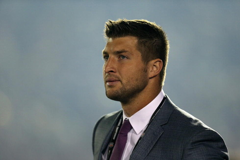 Tim Tebow to Be an Eagle