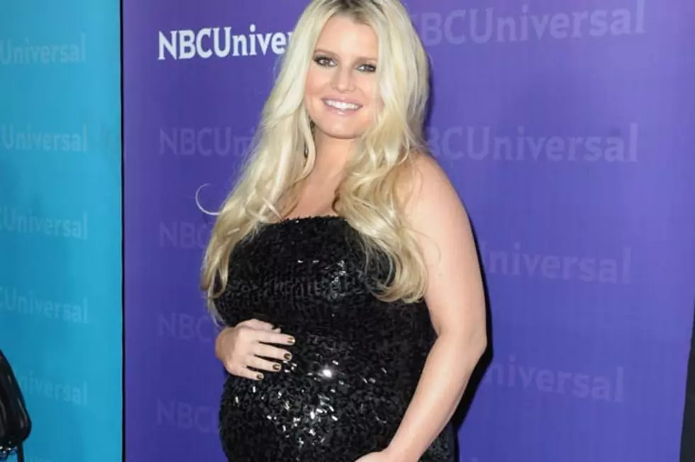 Hollywood Dirt: Breaking News! Jessica Simpson Finally Gives Birth!