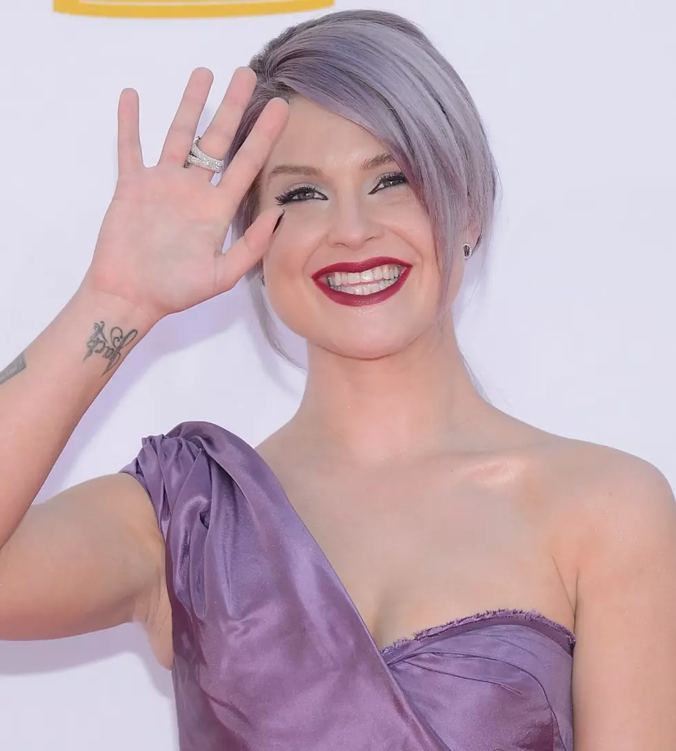 Hollywood Dirt: Cause of Kelly Osbourne&#8217;s Seizure Inconclusive, &#8216;The Bachelor&#8217; Proposes + More