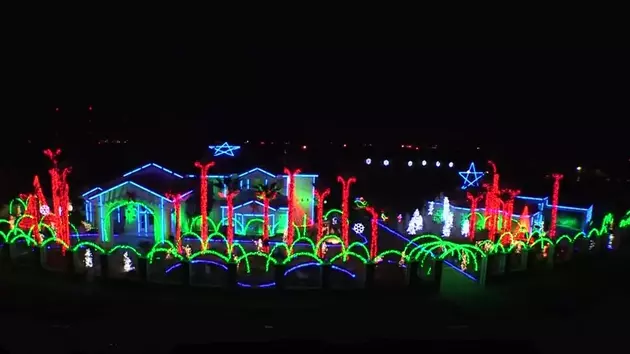 2015 Fred Loya Christmas Light Show Schedule