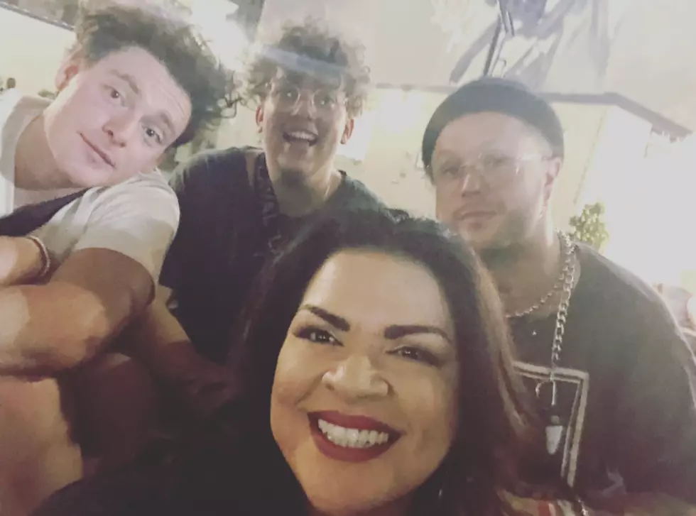 Exclusive Interview with LovelytheBand