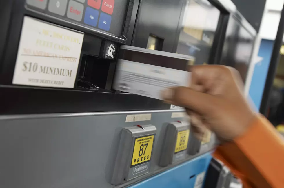 If You Are Using A Credit Card To Pay At The Pump VISA Says Don't
