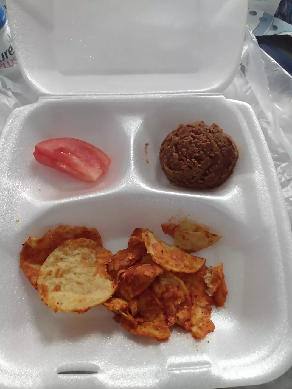 A  Photo of a Clint ISD School Lunch is Grossing Out El Pasoans