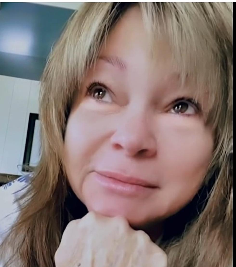 Valerie Bertinelli Breaks Down After Fan Tells Her To Lose Weight