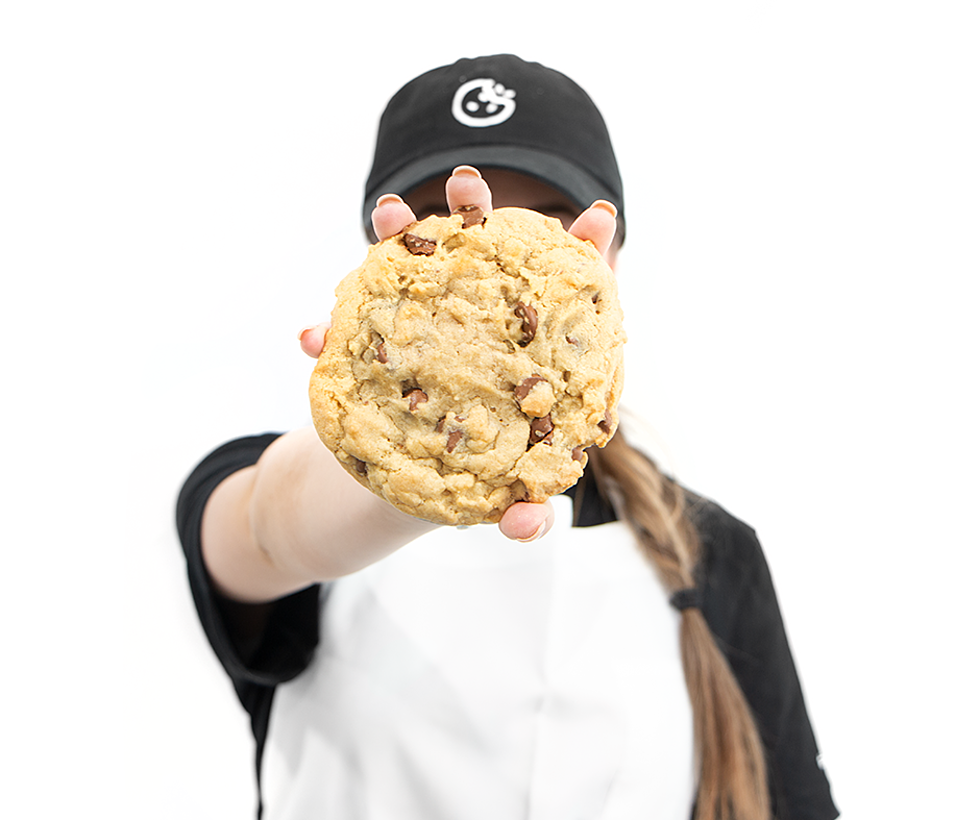 Crumbl Cookies Opens First El Paso Location and We’re Drooling