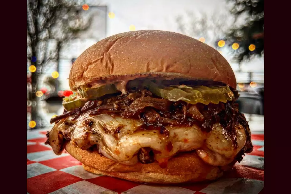 Austin, Texas Burger Shop Catches the Attention of Tom Segura