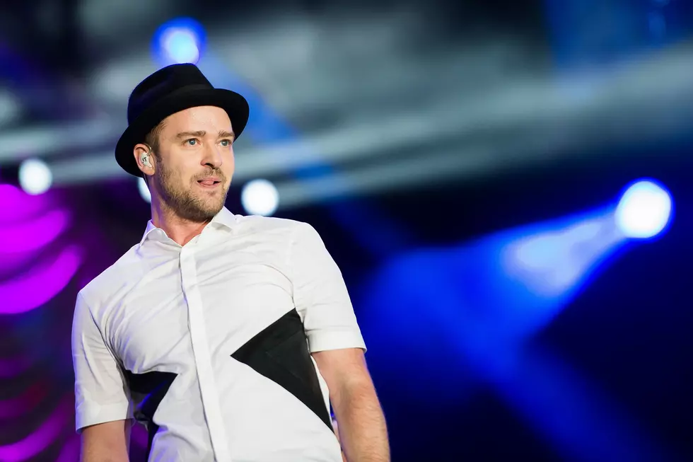 Justin Timberlake Gets Flipped Off by a Fan&#8230;His Reaction? Priceless!
