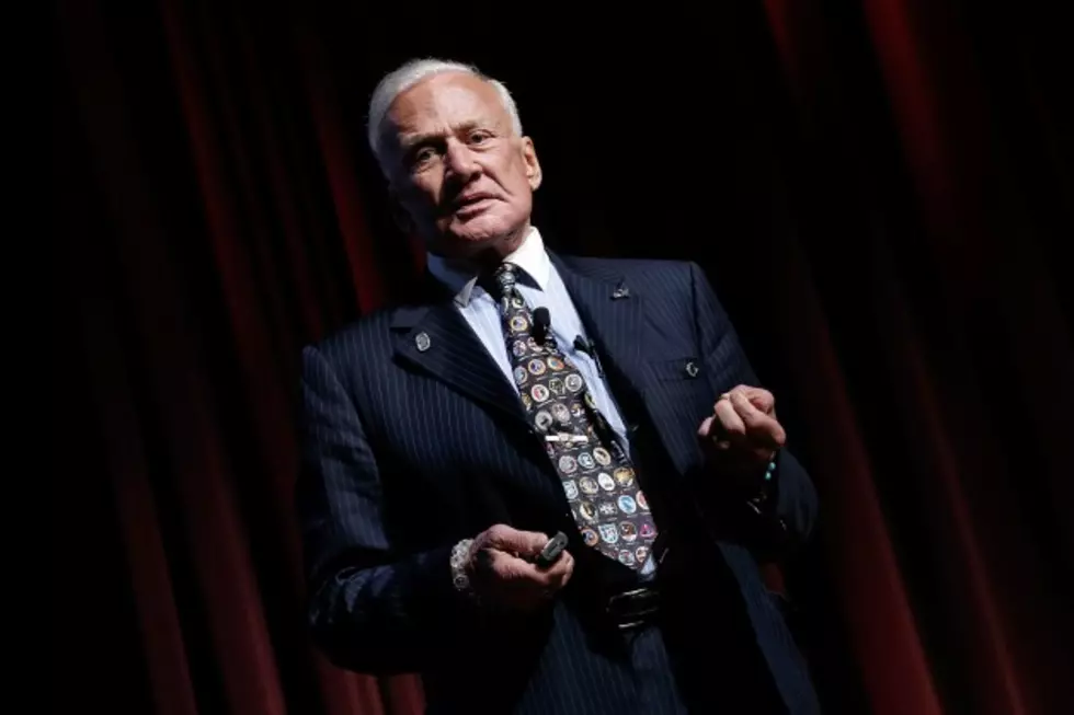 Buzz Aldrin is My New Hero &#8212; and Not Because He Walked On the Moon