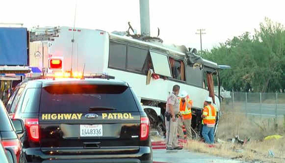 5 Killed in Charter Bus Crash Headed to Pasco