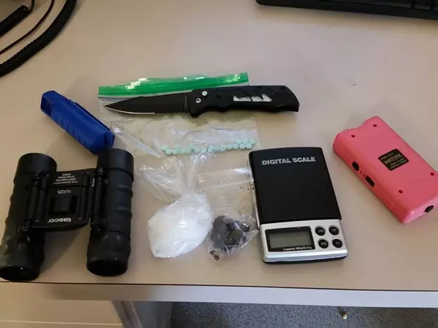 Drug &#038; Weapon Filled &#8216;Lost Purse&#8217; Found in Kennewick