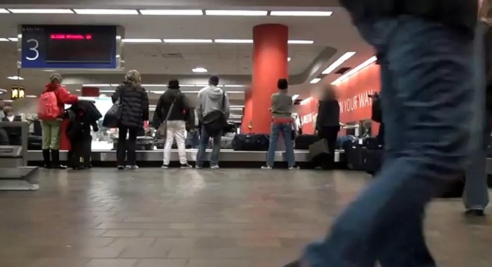 What Happens When You Check Your Bag at the Airport [VIDEO]