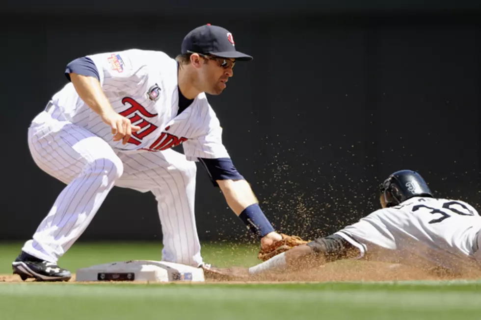 Twins Avoid Sweep, Top White Sox 4-3