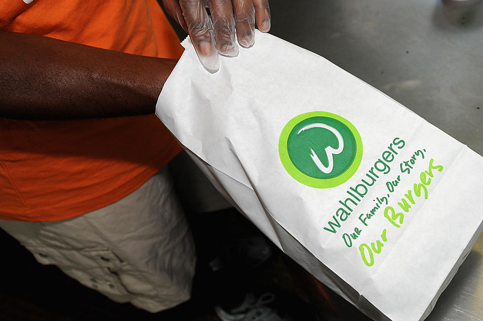 New Wahlburgers Location Opening An Hour From St. Cloud