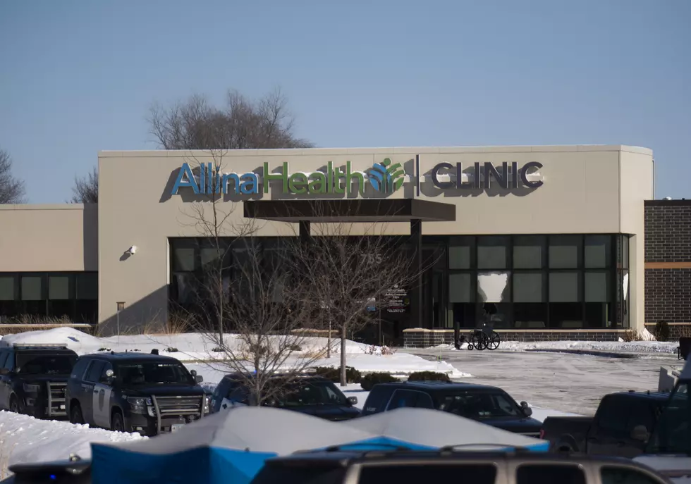 UPDATE: 1 Dead, 4 Hurt in Buffalo Health Clinic Shooting; Man Held