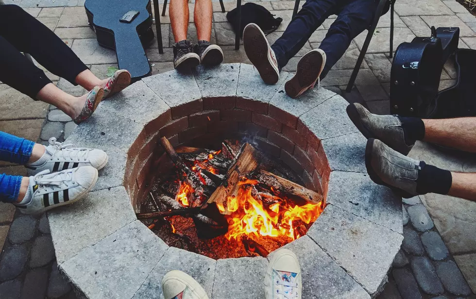 5 Tricks For Getting Rid of Campfire Smell This Summer