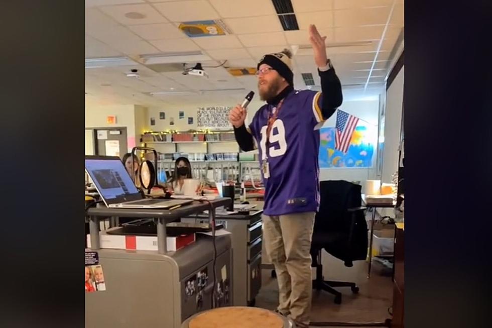Teacher Goes on Unhinged Rant About Terrible Minnesota Sports Teams