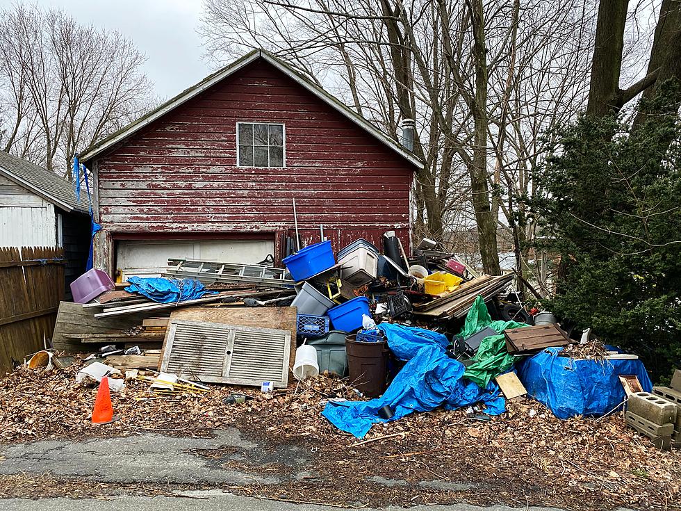 Are Your New Neighbors Yard Hoarders? Here’s What You Can Do