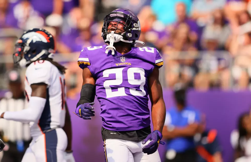 Vikings Player Sets Up GoFundMe Page for Texas Families