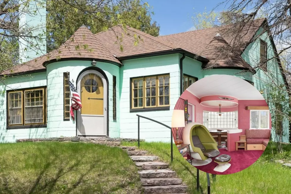 This Mint Green Home For Sale in St. Cloud Is a Vintage Dream