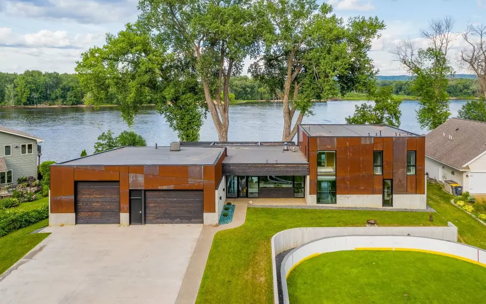 Award-Winning $3 Million Dollar ‘Rusty’ Minnesota Mansion For Sale
