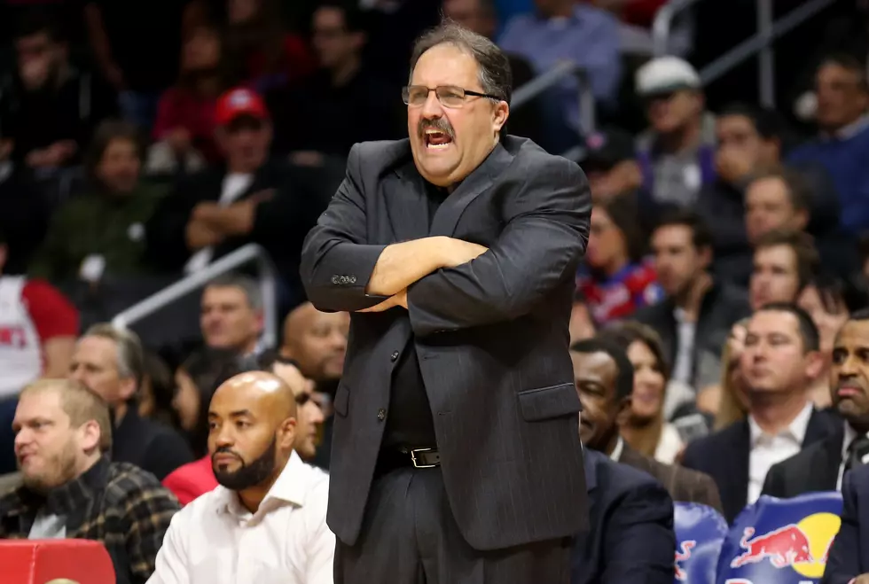 Sports: Pistons Crushed by 76ers