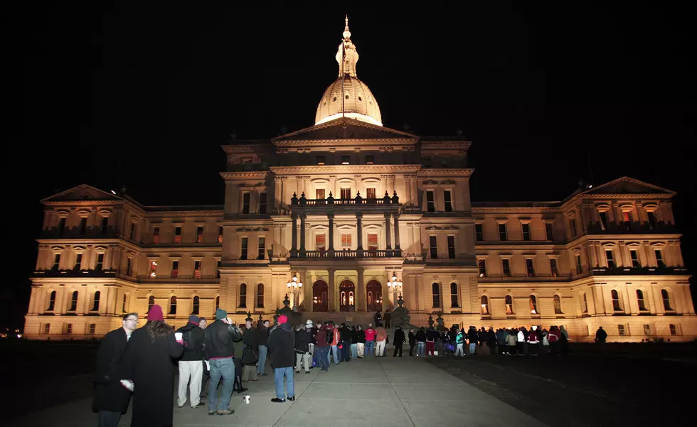 Legislature Gives Up Vote On Public Notices