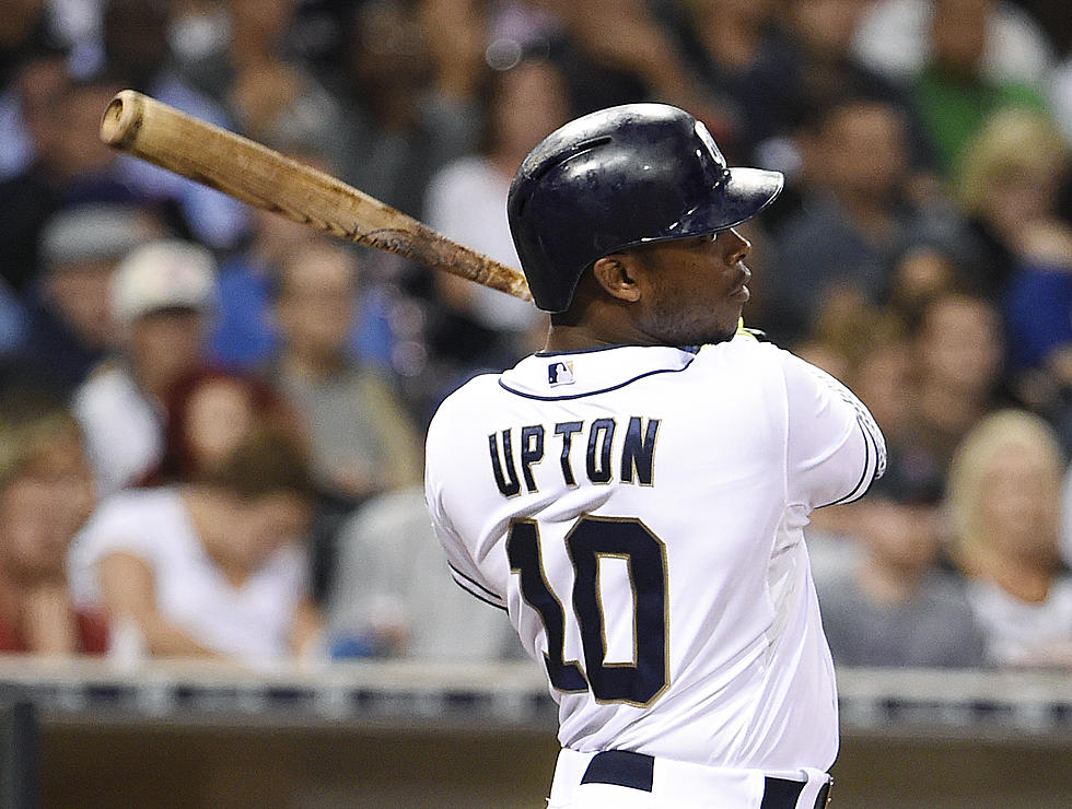 Tigers Officially Sign Upton