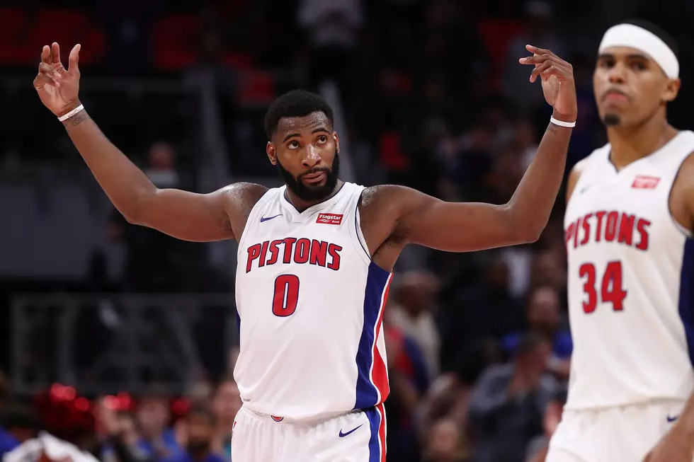 Sports: Pistons Lose 4 on Trip